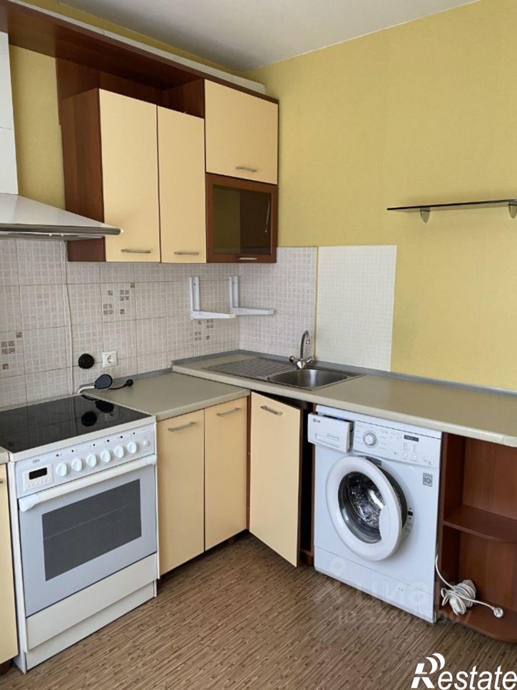 2-комн квартира улица 45-й Стрелковой Дивизии, 62А,  д. 62А