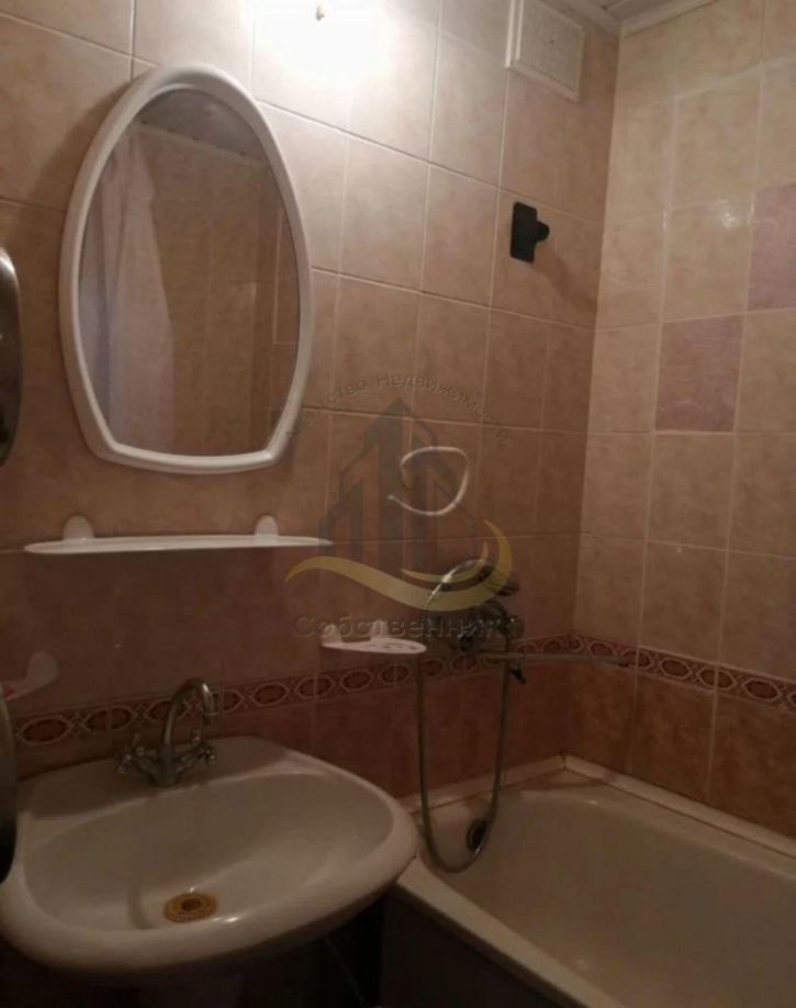 1-комн квартира Старых Большевиков ул, 92а