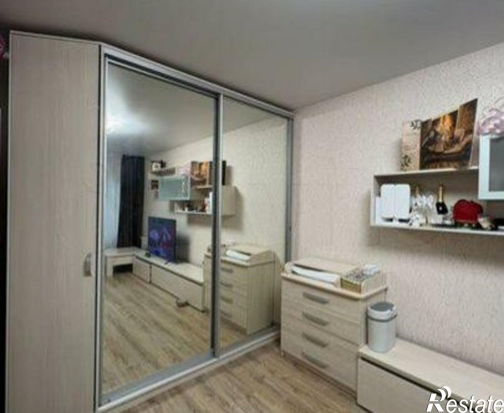 Купить квартиру за 5 900 000 рублей на Крымская улица, 3/1