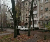 2-комн, 45кв м, этаж 3/5 ул Хользунова, 39