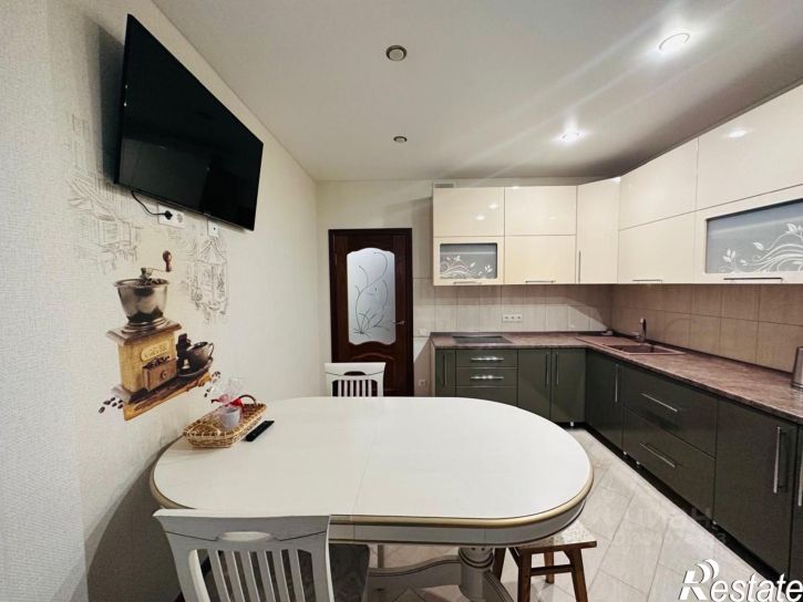 1-комн квартира улица 9 Января, 32,  д. 32