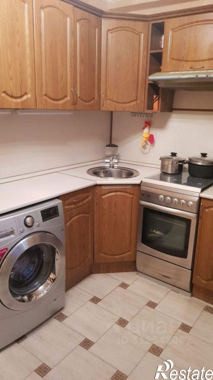 2-комн квартира улица Хользунова, 92,  д. 92