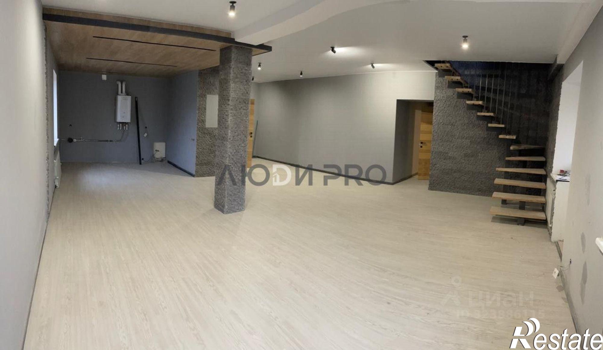 Купить квартиру за 10 000 000 рублей на ул Шукшина, 18