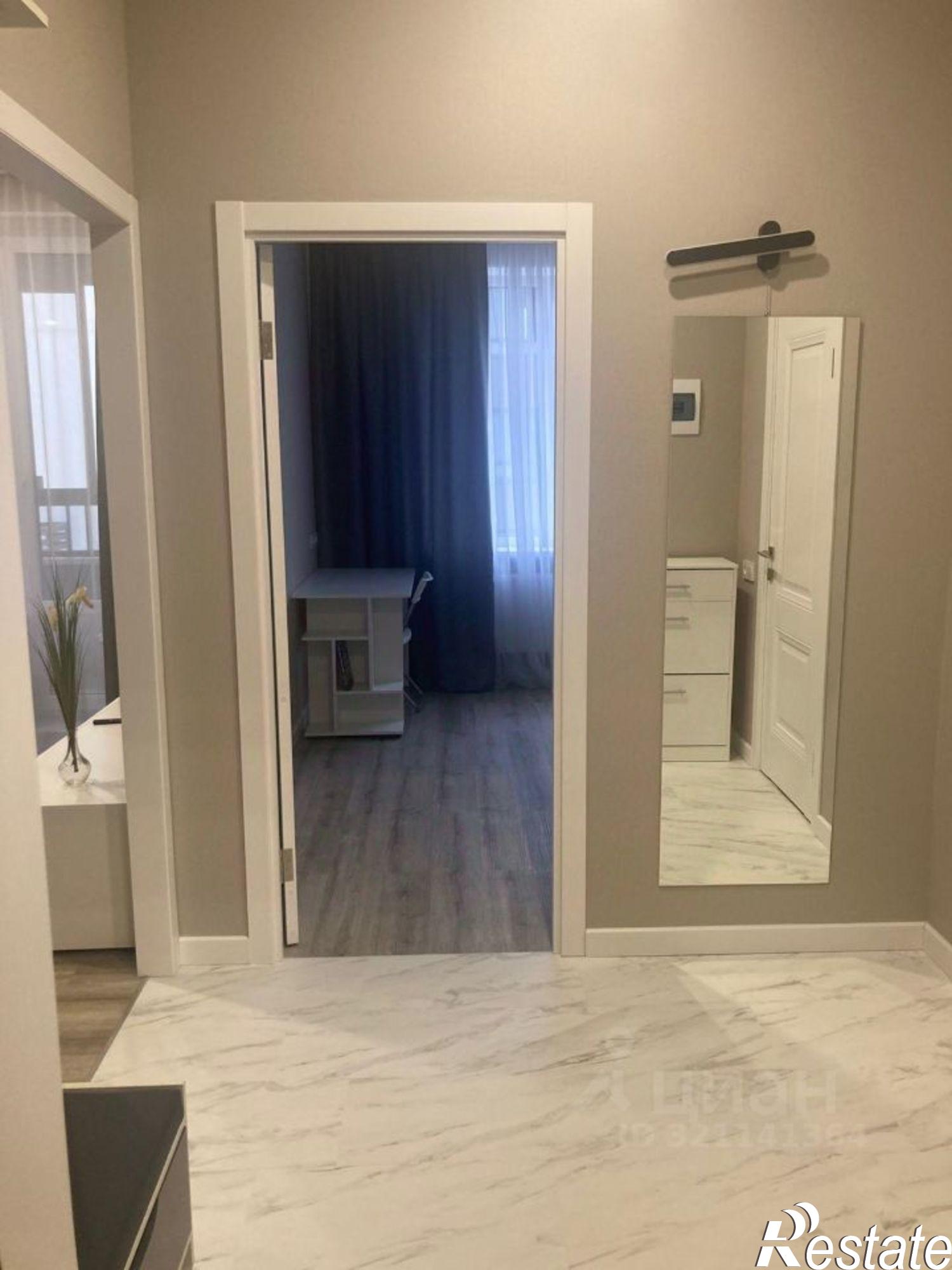 Сдать квартиру за 36 000 рублей на улица Лётчика Колесниченко, 67