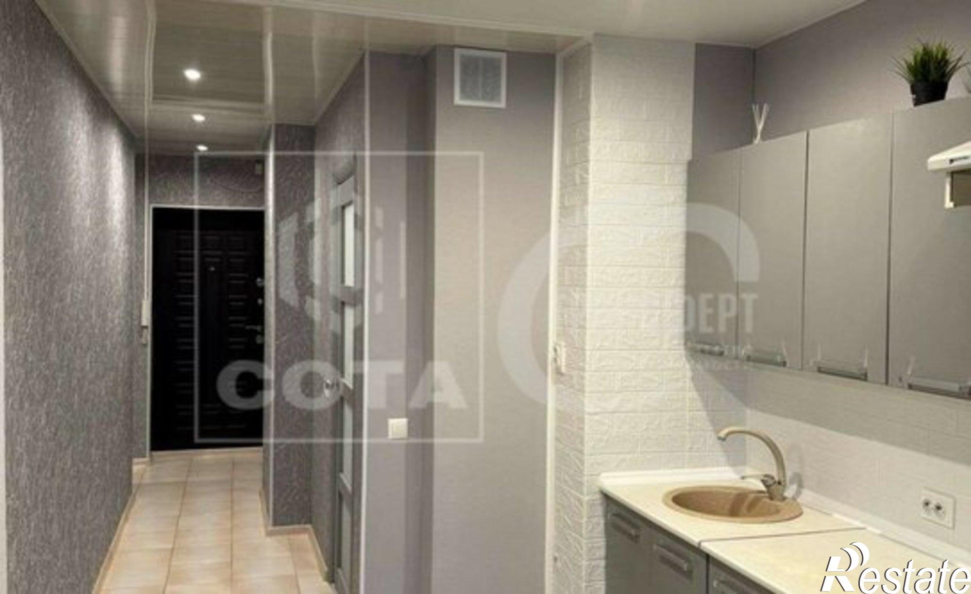 Купить квартиру за 3 350 000 рублей на ул Острогожская, 168/5