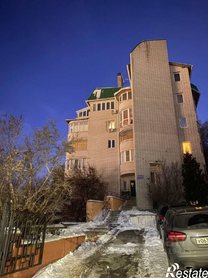 3-комн квартира улица Декабристов, 15,  д. 15