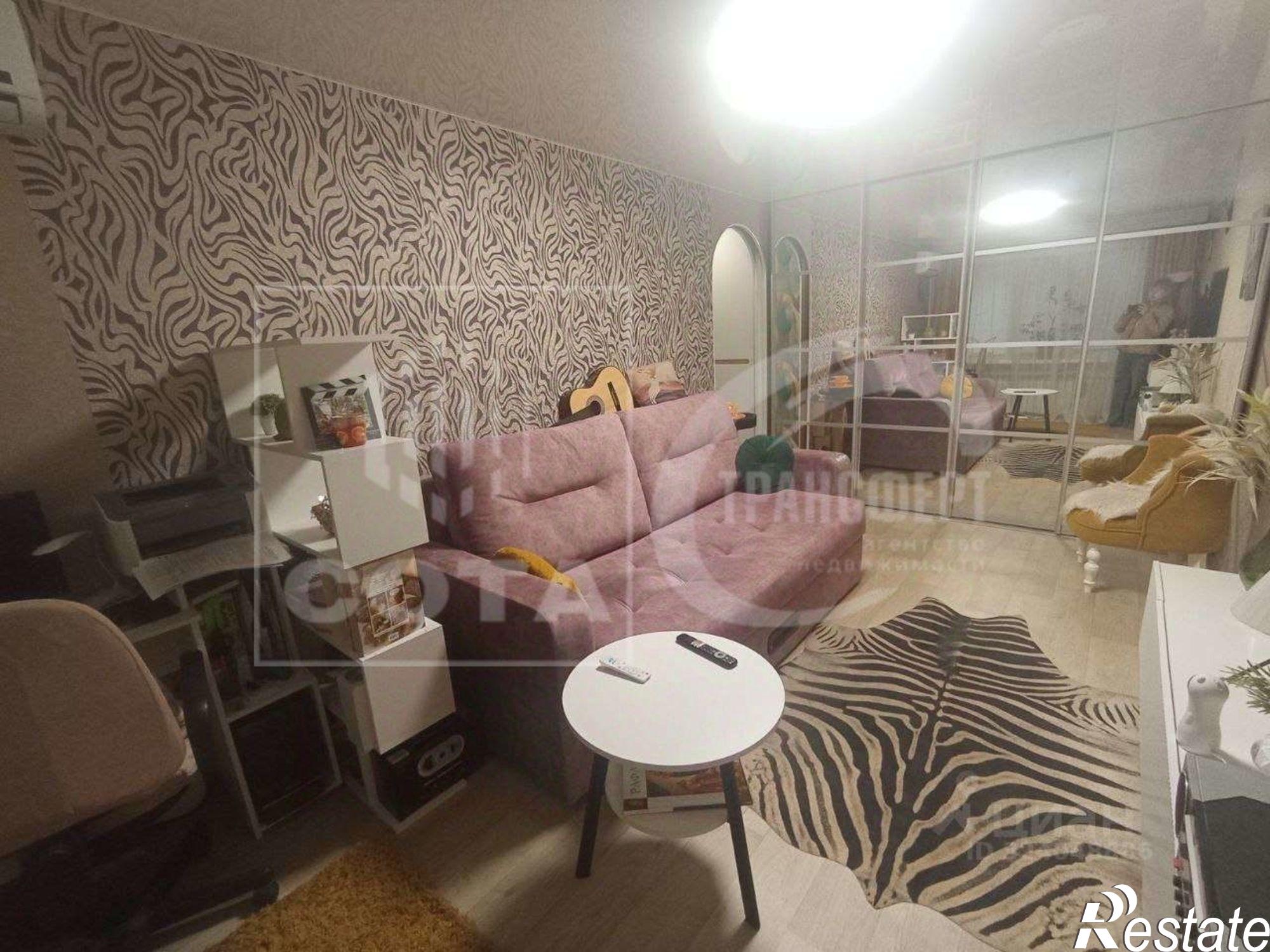 Купить квартиру за 3 700 000 рублей на улица Космонавтов, 38