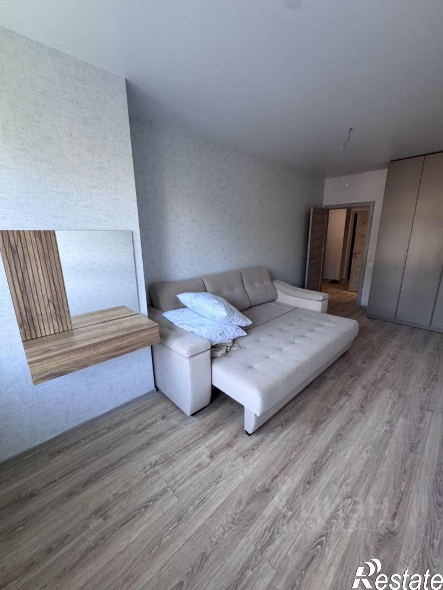 Сдать квартиру за 30 000 рублей на ул Ворошилова, 10/1