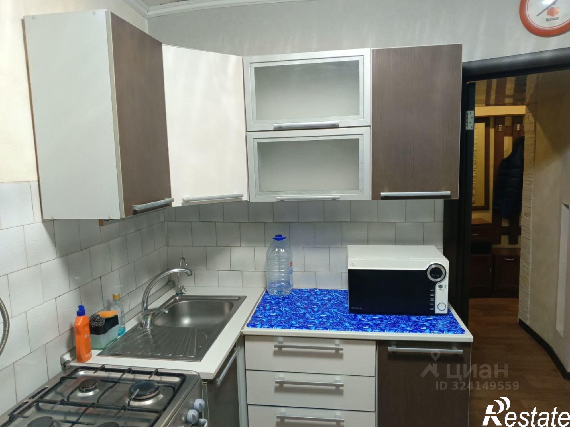 Сдать квартиру за 23 000 рублей на улица Брусилова, 3