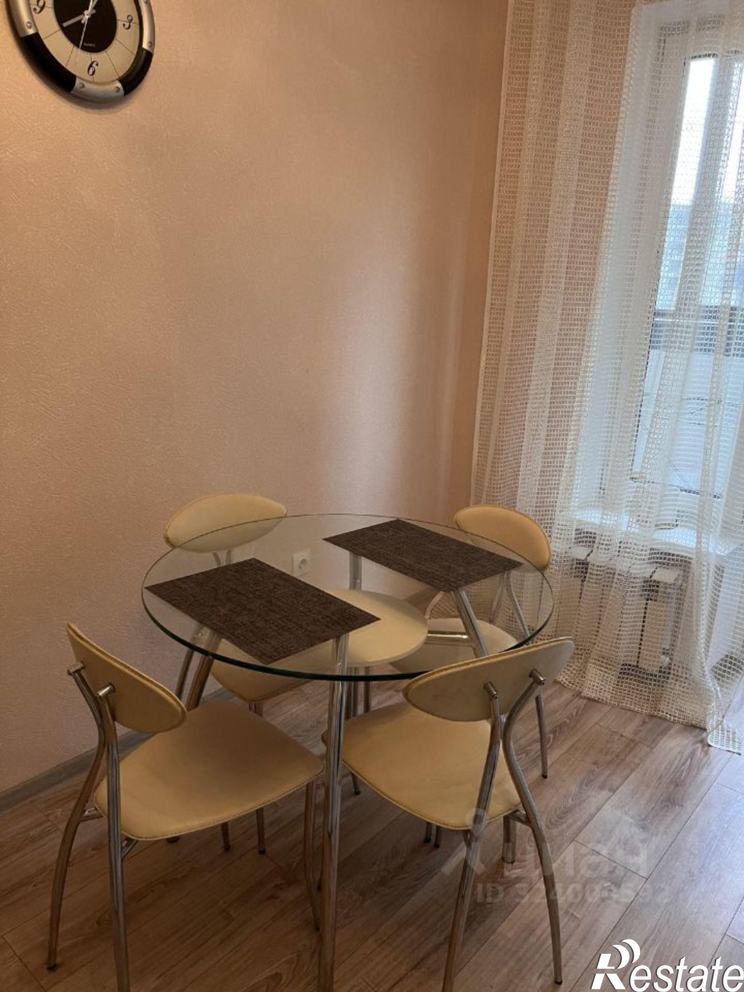 Сдать квартиру за 33 000 рублей на улица Станкевича, 45к1