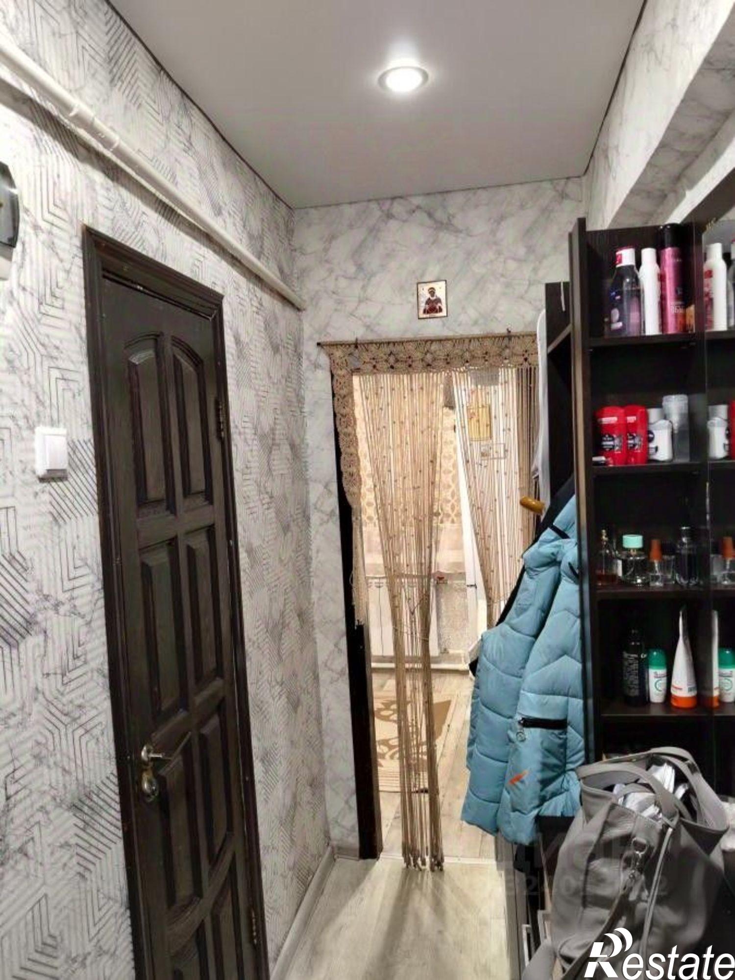 Купить квартиру за 3 380 000 рублей на ул Героев Стратосферы, 20а