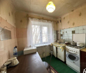 2-комн, 43кв м, этаж 5/5 ул 30-летия Октября, 56