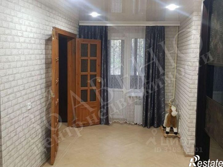 3-комн квартира улица Ломоносова, 114/10,  д. 114/10