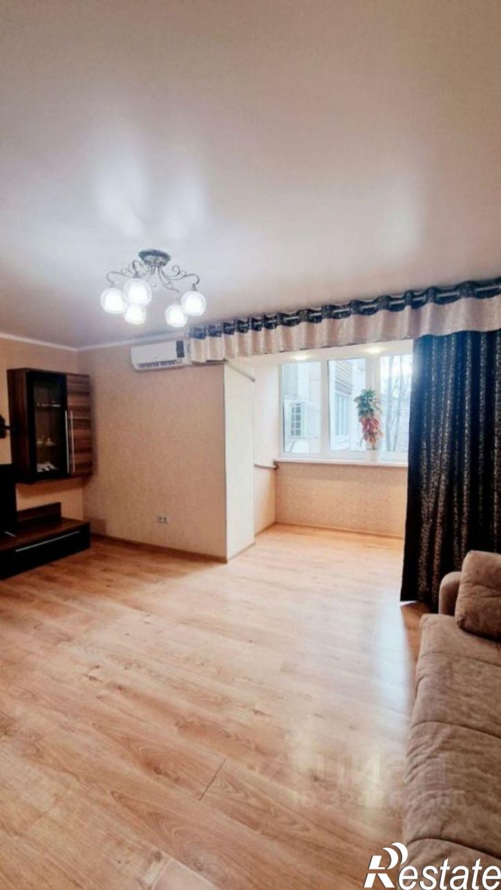 3-комн квартира улица Олеко Дундича, 23,  д. 23