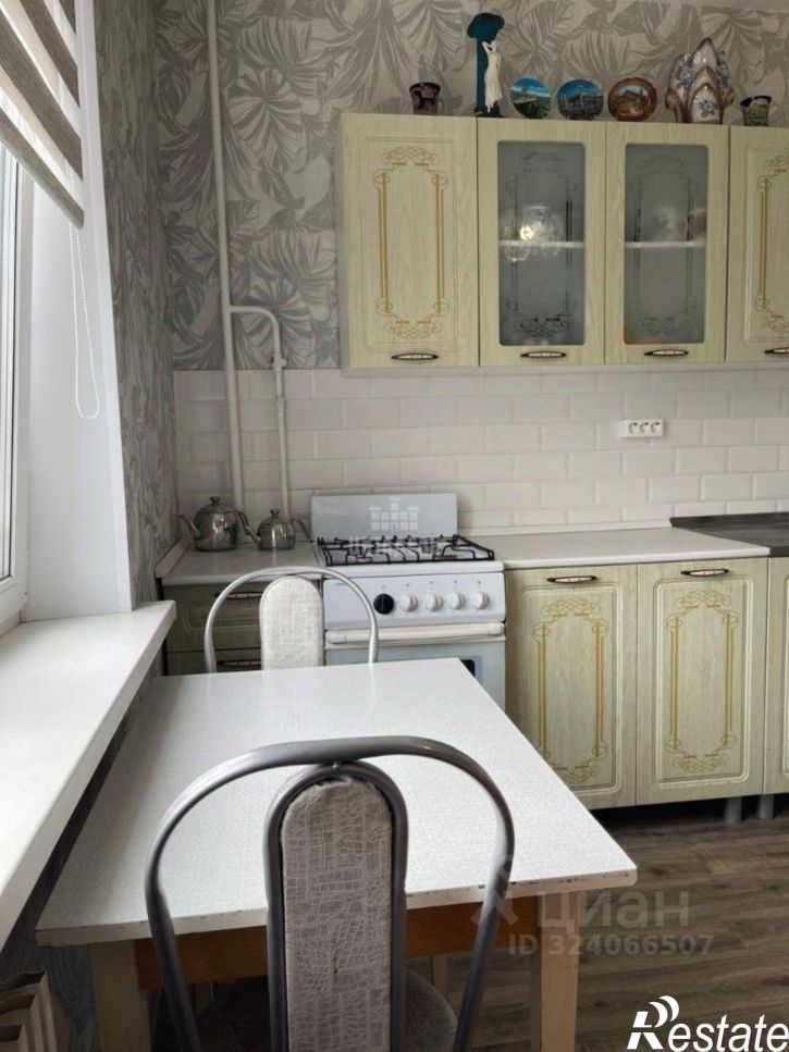 1-комн квартира ул 232 Стрелковой дивизии, 8,  д. 8