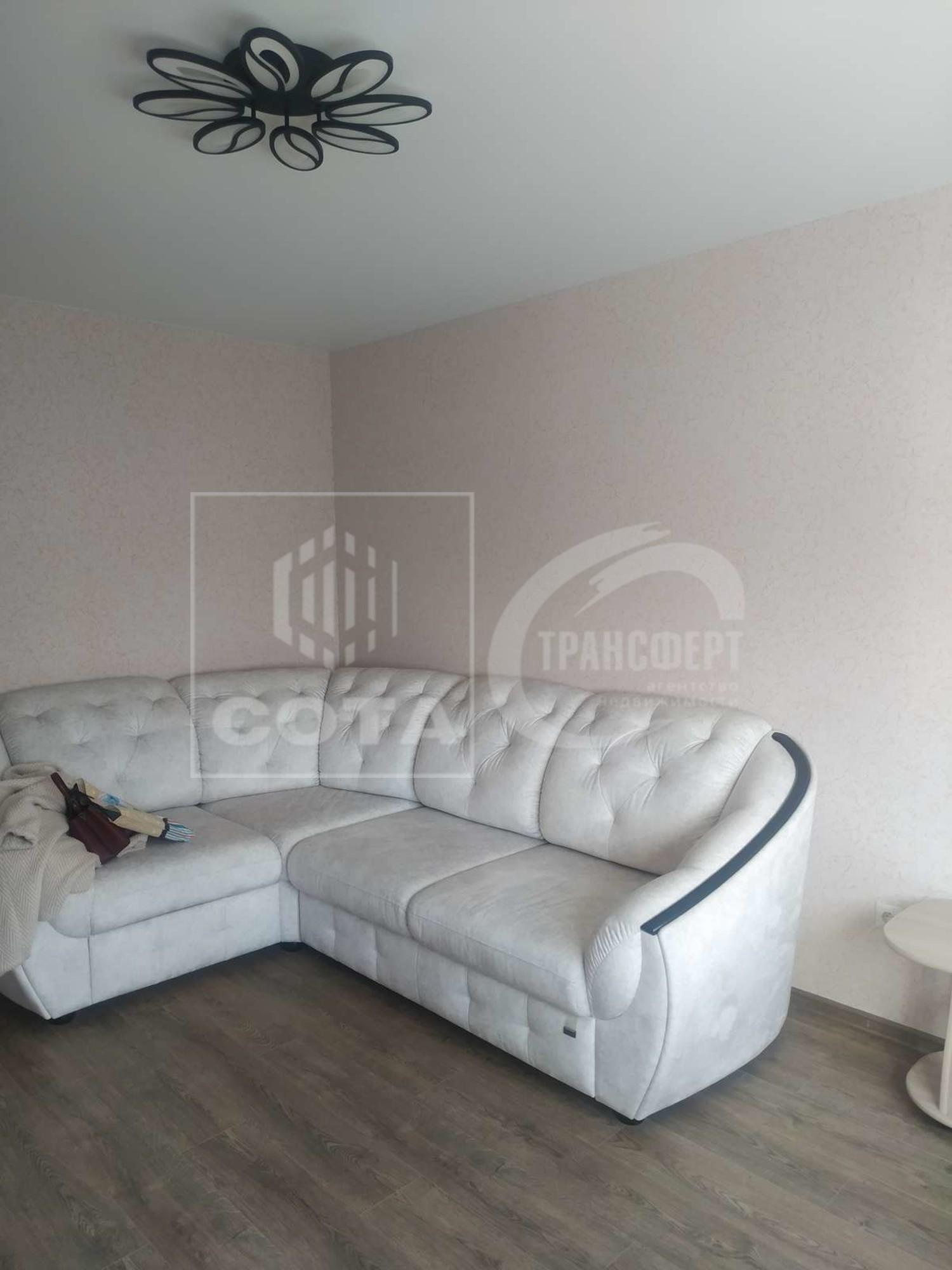 Сдать квартиру за 21 000 рублей на Московский проспект, 211