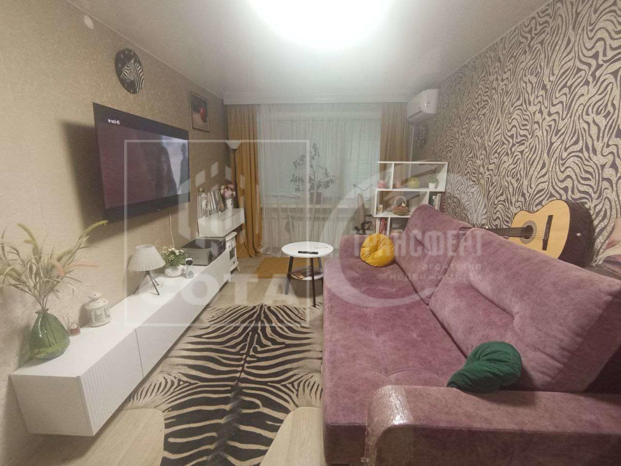 Купить квартиру за 3 700 000 рублей на Космонавтов улица, 38