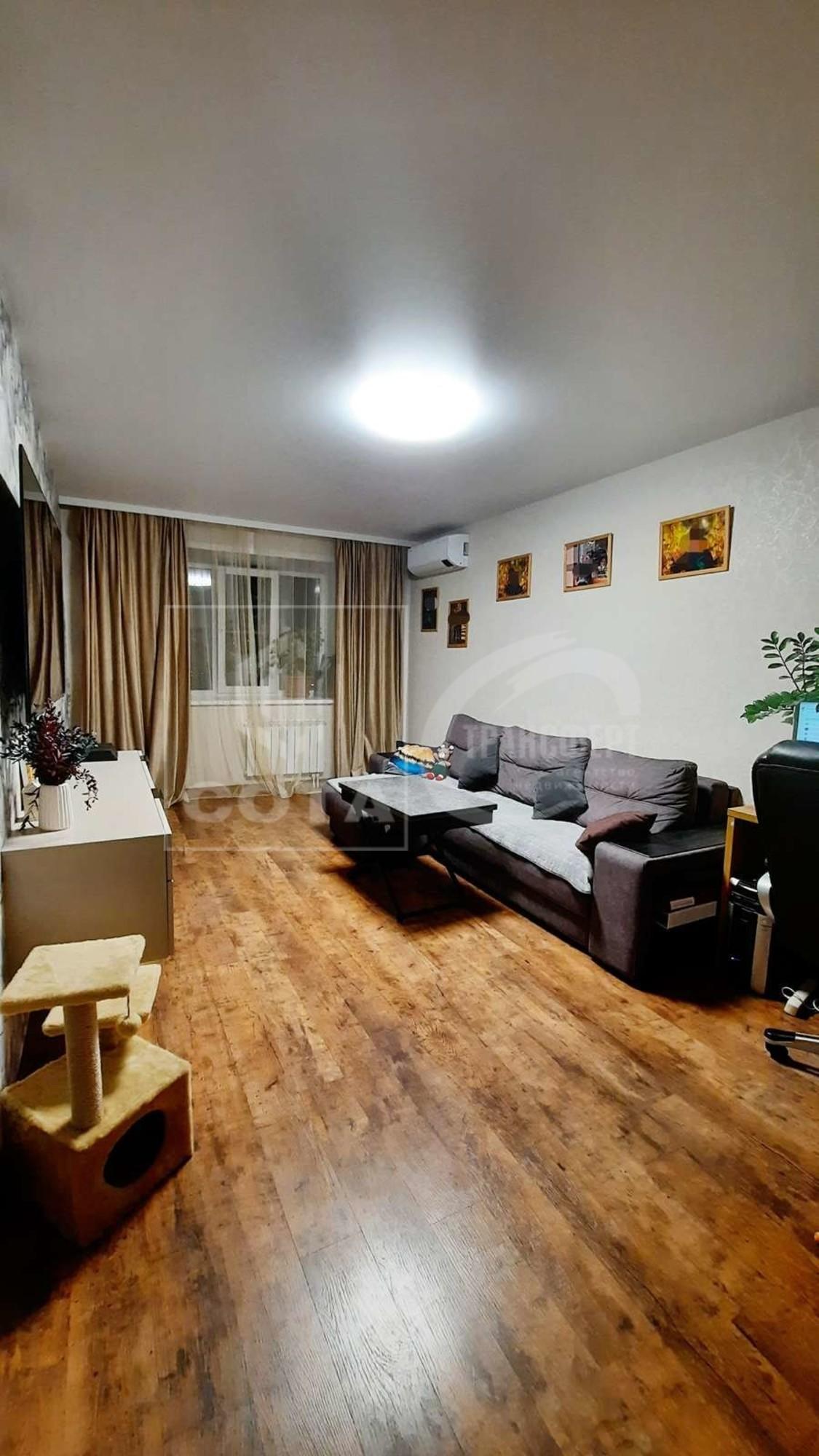 Купить квартиру за 8 900 000 рублей на 45 Стрелковой Дивизии улица, 247и