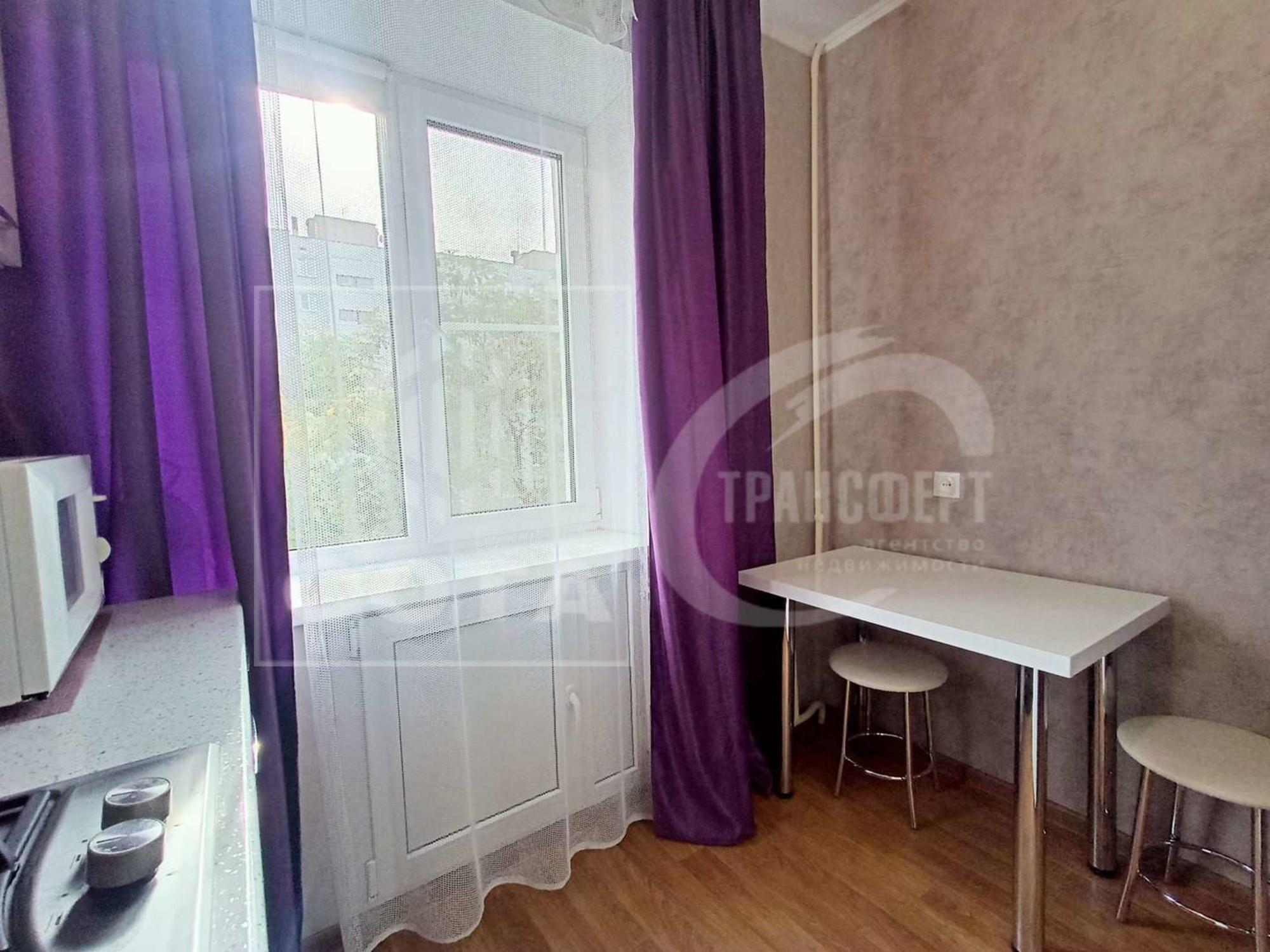 Купить квартиру за 4 600 000 рублей на Старых Большевиков улица, 18