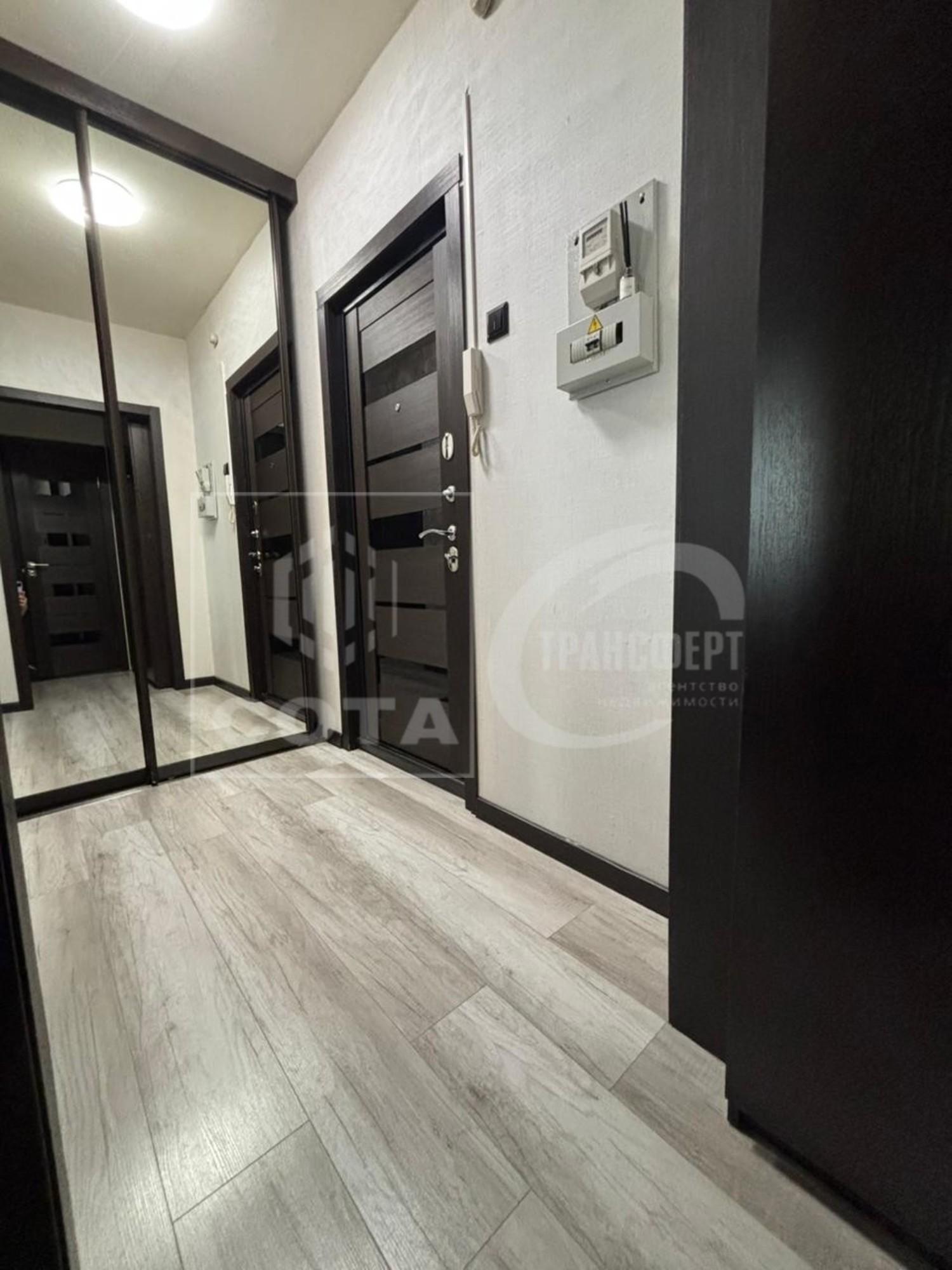 Купить квартиру за 3 650 000 рублей на 9 Января улица, 241/1