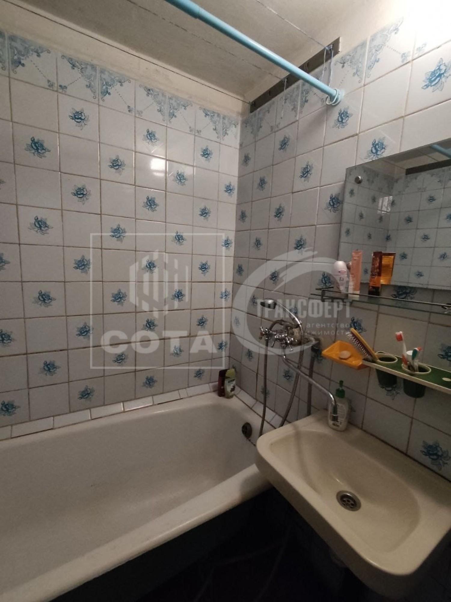 Купить квартиру за 4 090 000 рублей на Генерала Лизюкова улица, 85