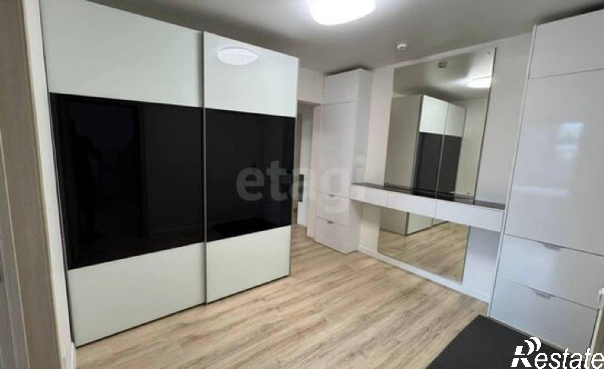 Купить квартиру за 8 900 000 рублей на ул 45 стрелковой дивизии, 247/6