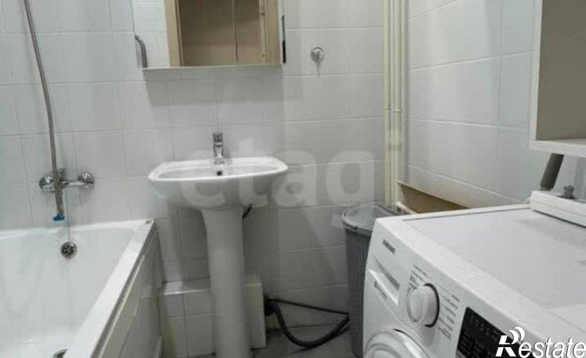 Купить квартиру за 8 900 000 рублей на ул 45 стрелковой дивизии, 247/6