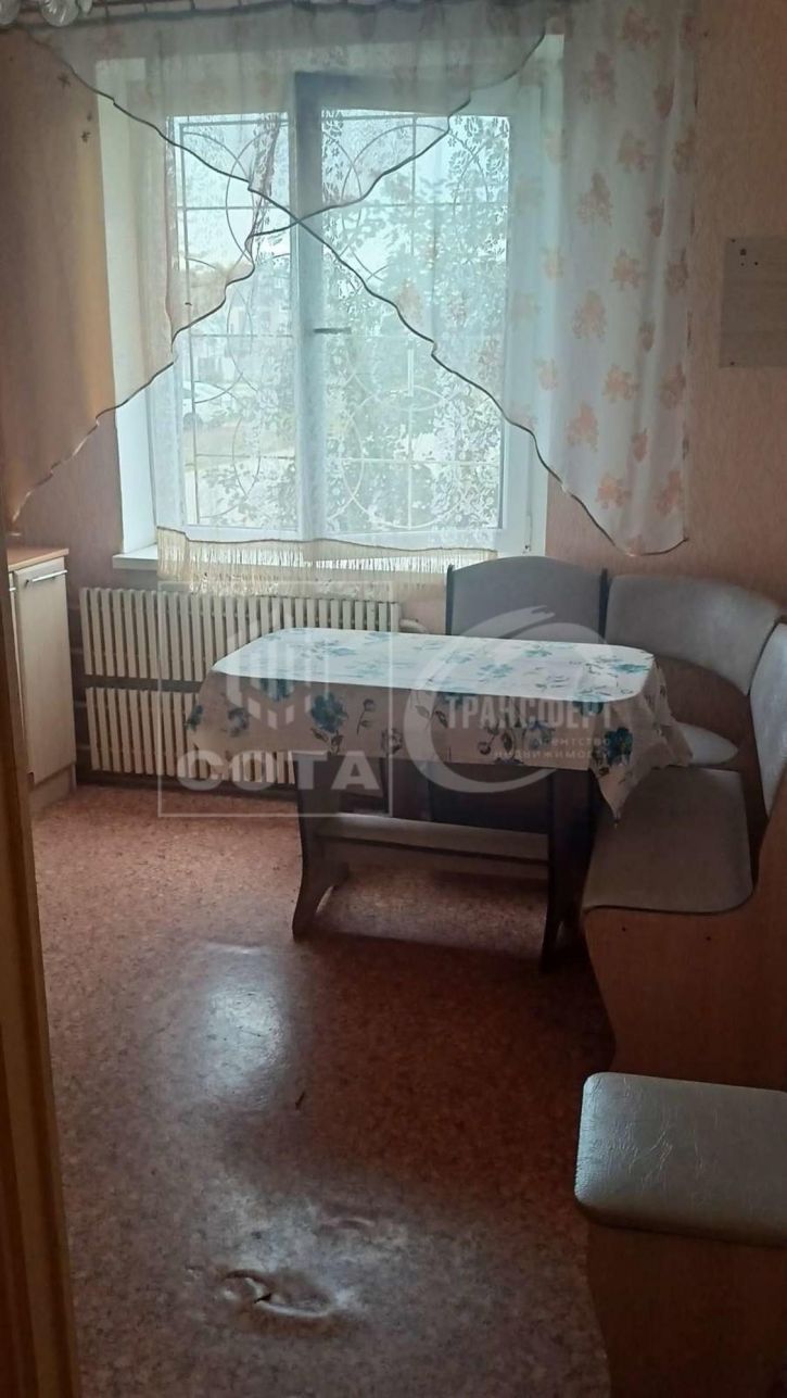 2-комн квартира Междуреченская улица, 1з