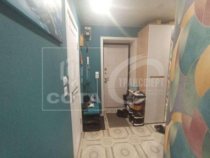 2-комн квартира Космонавтов улица, 38