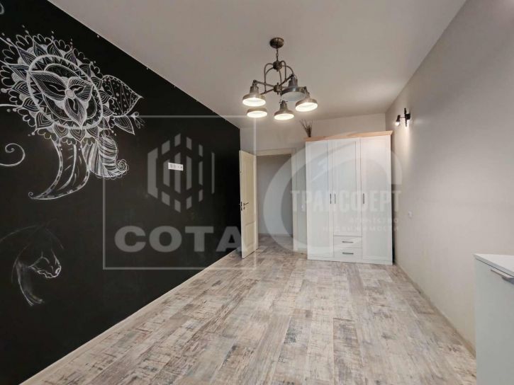 2-комн квартира Ворошилова улица, 1г