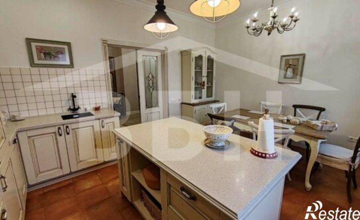 3-комн квартира ул Декабристов, 32,  д. 32