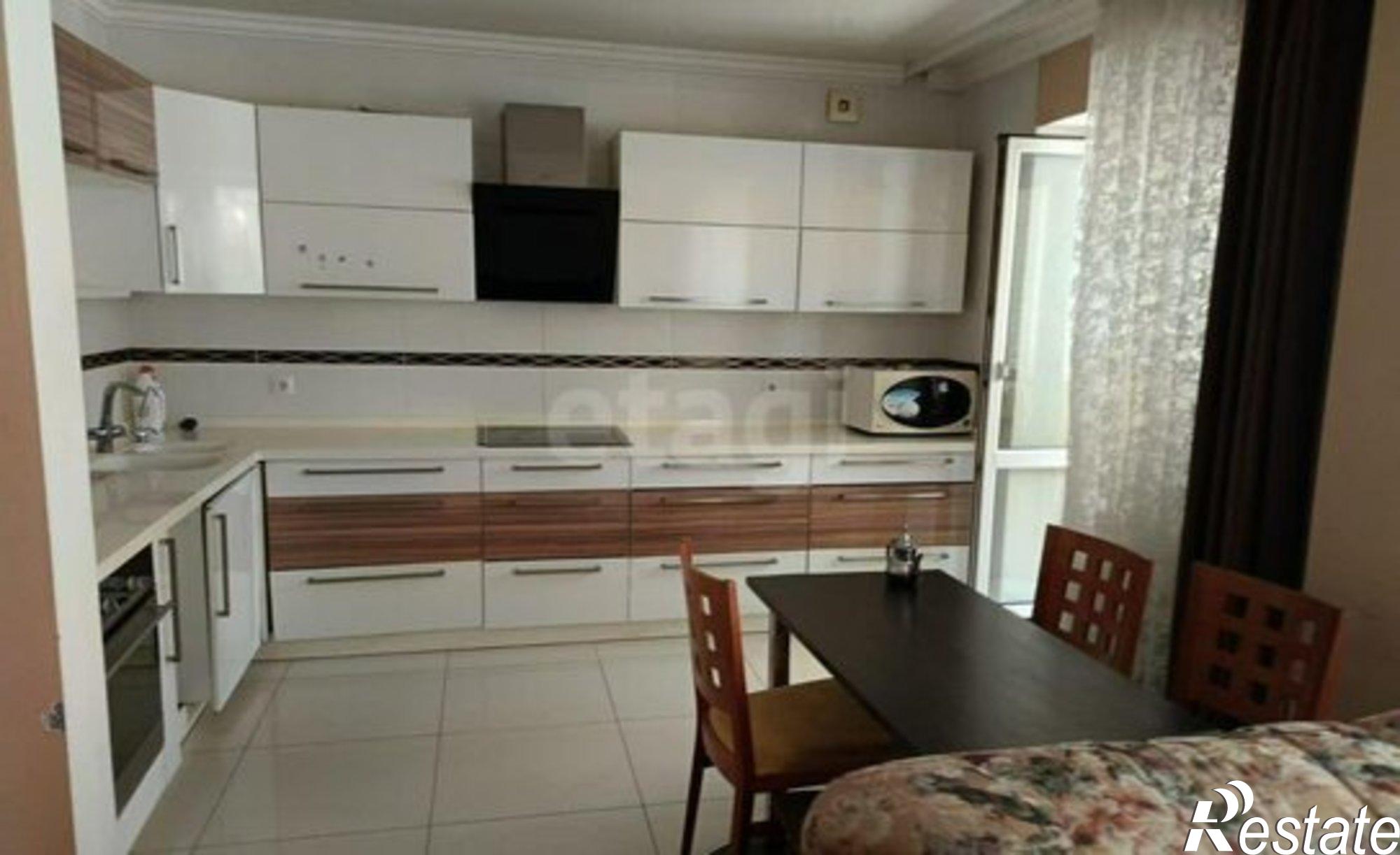 Купить квартиру за 8 700 000 рублей на улица Хользунова, 12