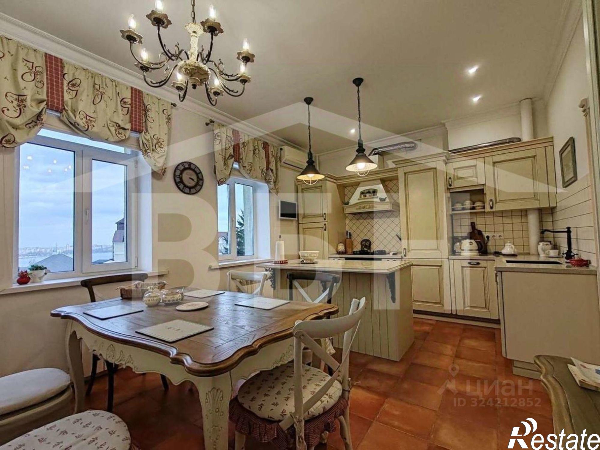 Купить квартиру за 21 250 000 рублей на ул Декабристов, 32