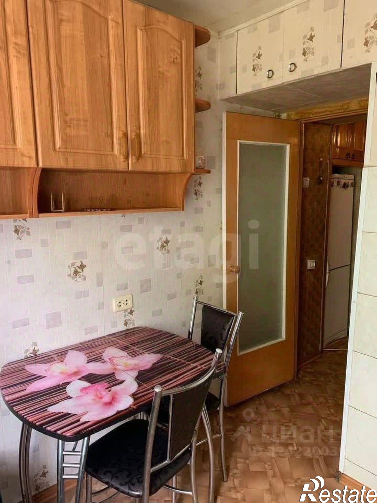 Сдать квартиру за 25 000 рублей на улица Ворошилова, 44