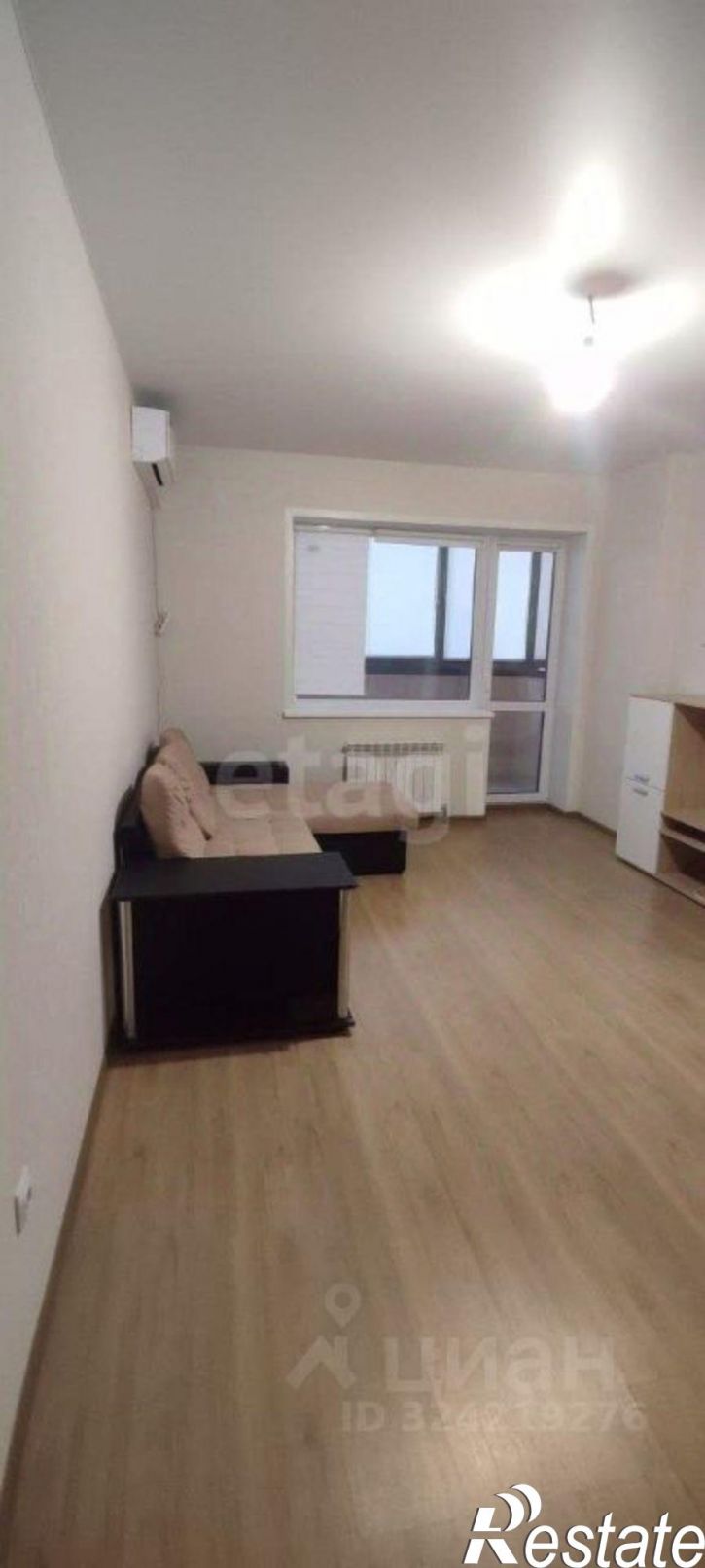 1-комн квартира улица Кривошеина, 13/11,  д. 13/11