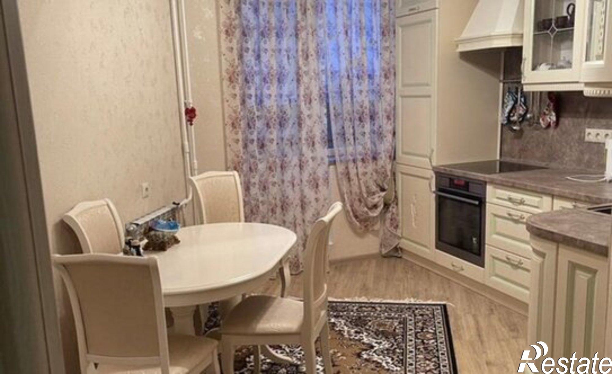 Купить квартиру за 12 000 000 рублей на Московский пр-кт, 104