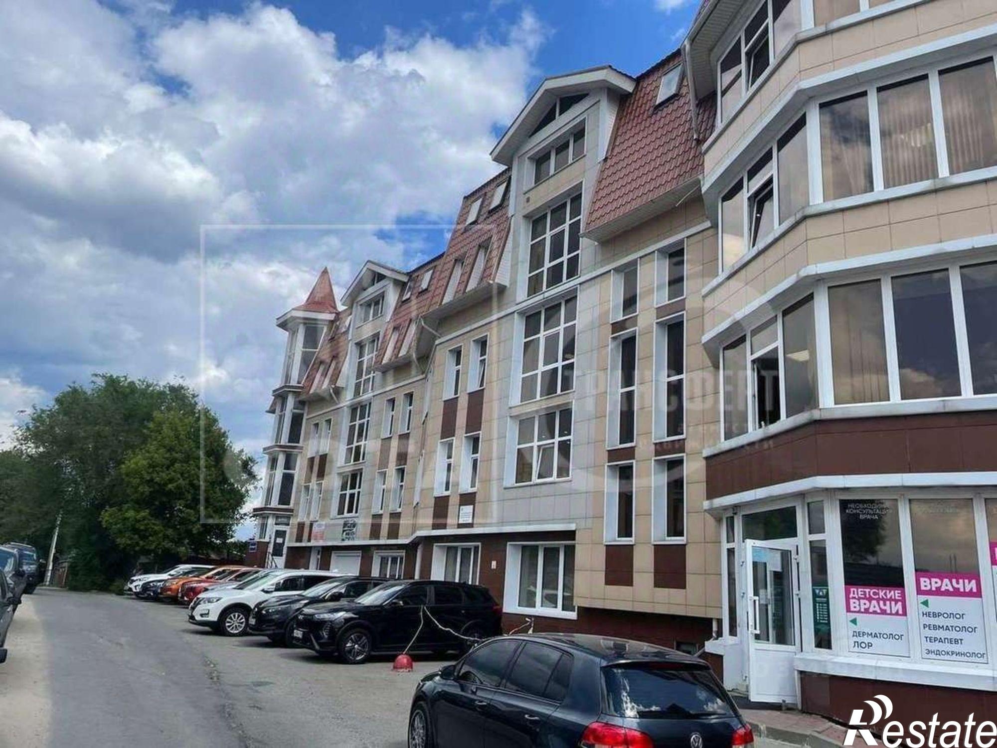 Купить офис, помещение под офис за 22 000 100 рублей на проспект Революции, 1