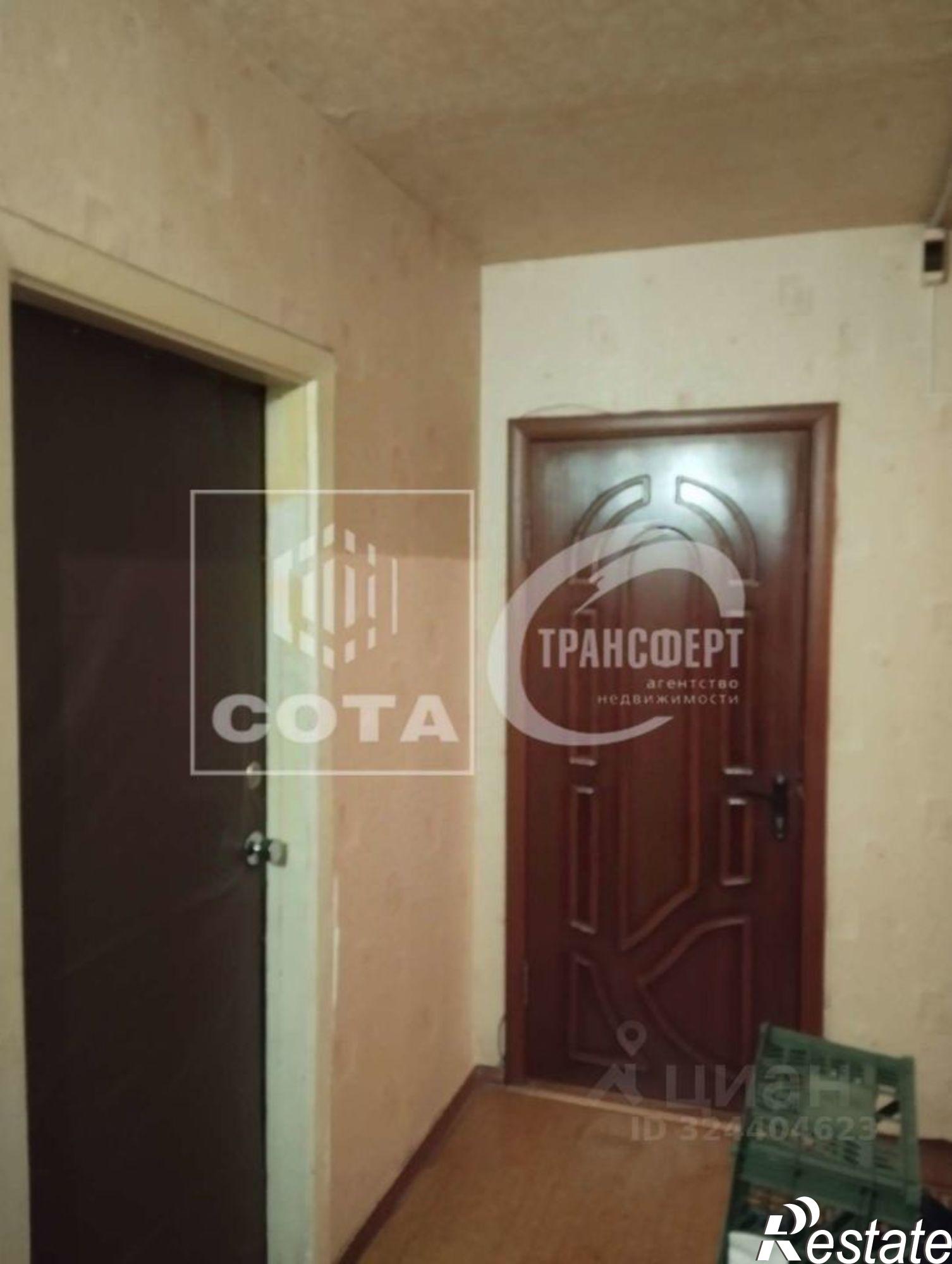 Купить квартиру за 750 000 рублей на Южно-Моравская улица, 74