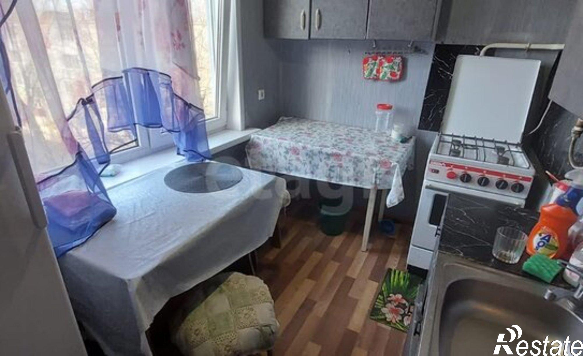 Купить квартиру за 3 000 000 рублей на улица Домостроителей, 37