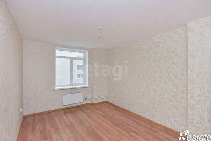 4-комн квартира улица Грамши, 82,  д. 82