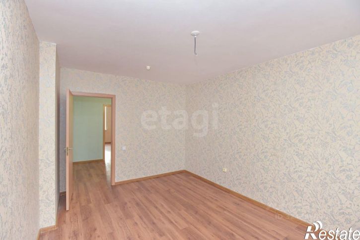 4-комн квартира улица Грамши, 82,  д. 82