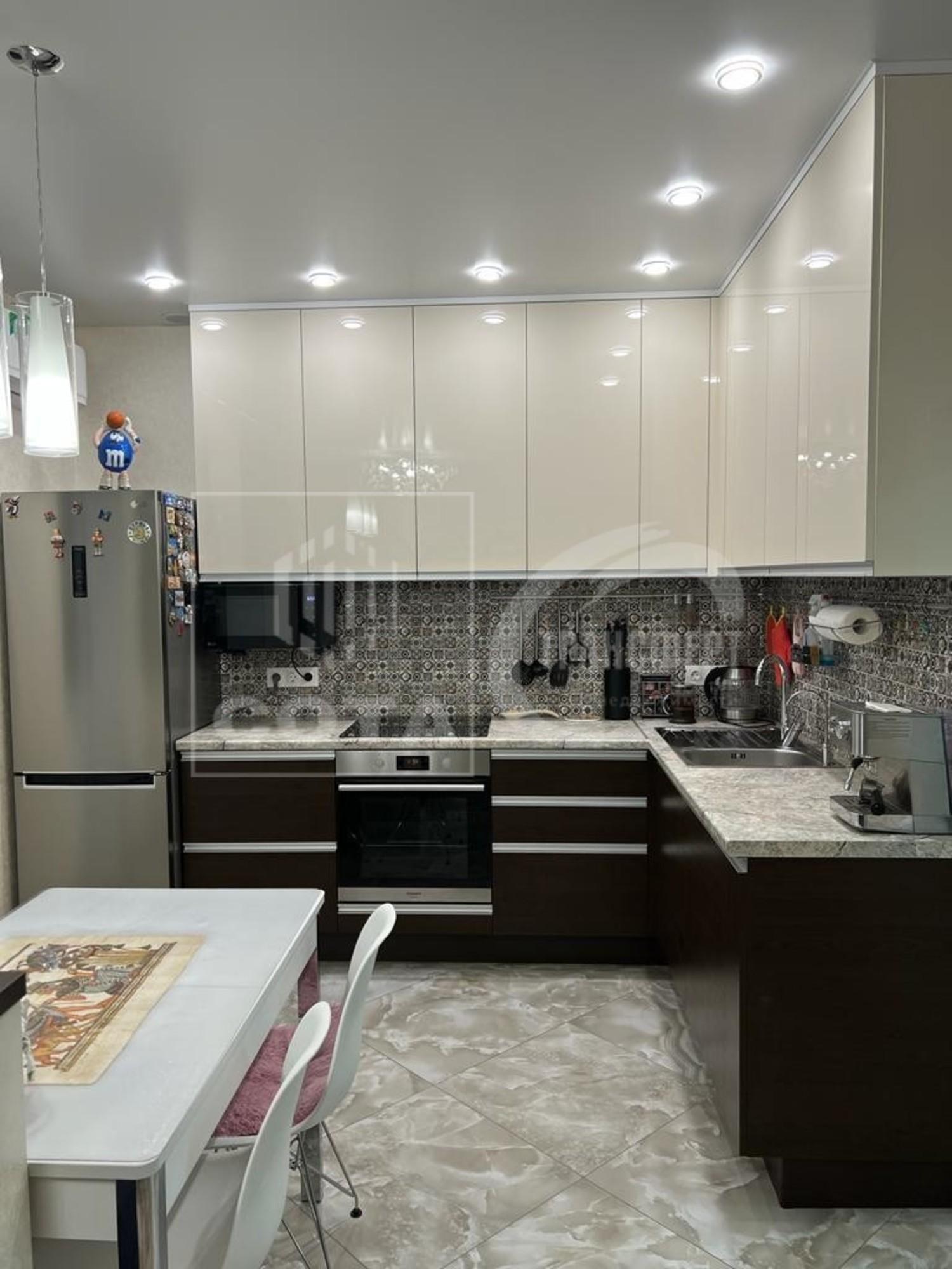 Купить квартиру за 11 750 000 рублей на Революции 1905 года улица, 31Е