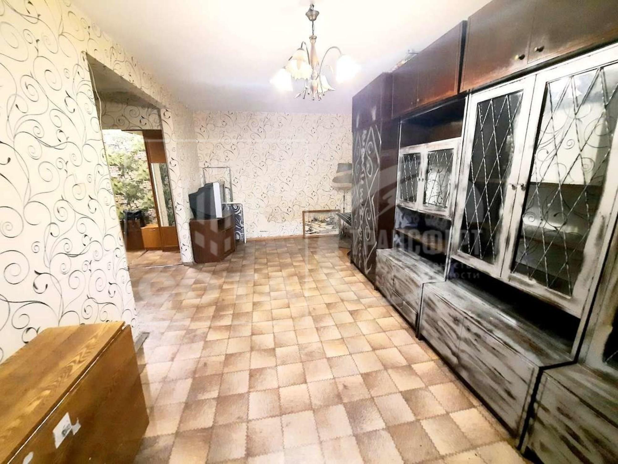 Купить квартиру за 2 980 000 рублей на Юлюса Янониса улица, 14