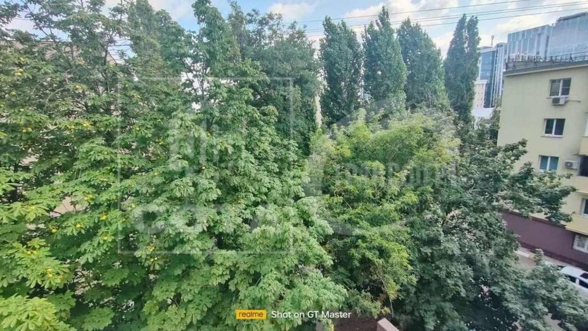 Купить квартиру за 7 700 000 рублей на Кирова улица, 3