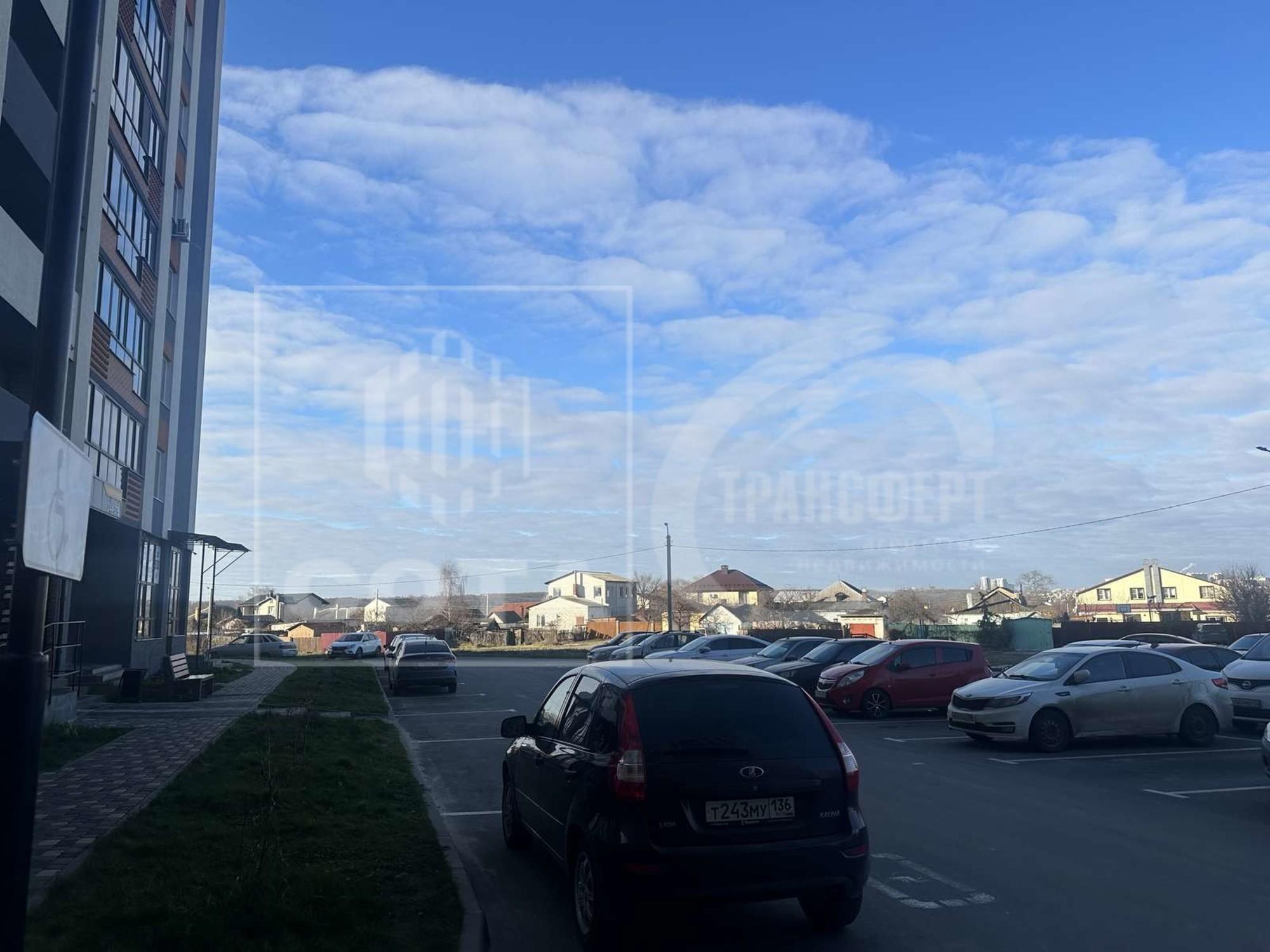 Купить квартиру за 5 380 000 рублей на Саврасова улица, 86