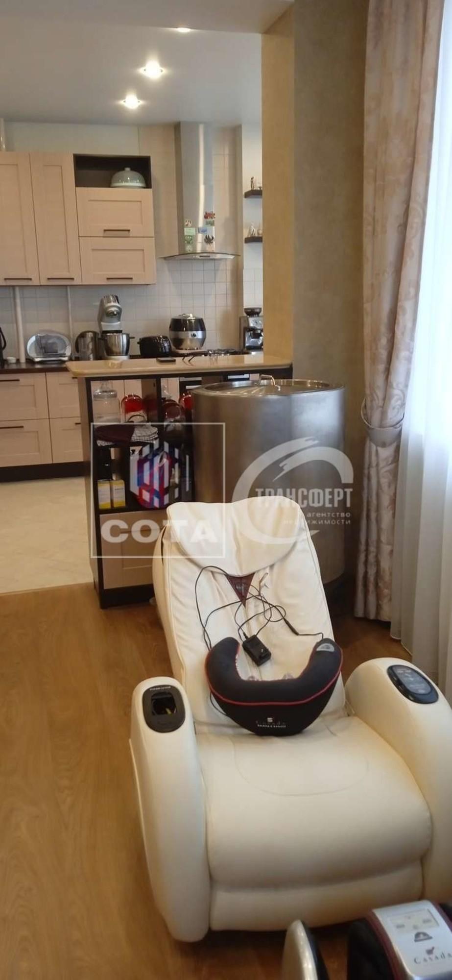 Купить квартиру за 31 000 000 рублей на Сиреневая улица, 2