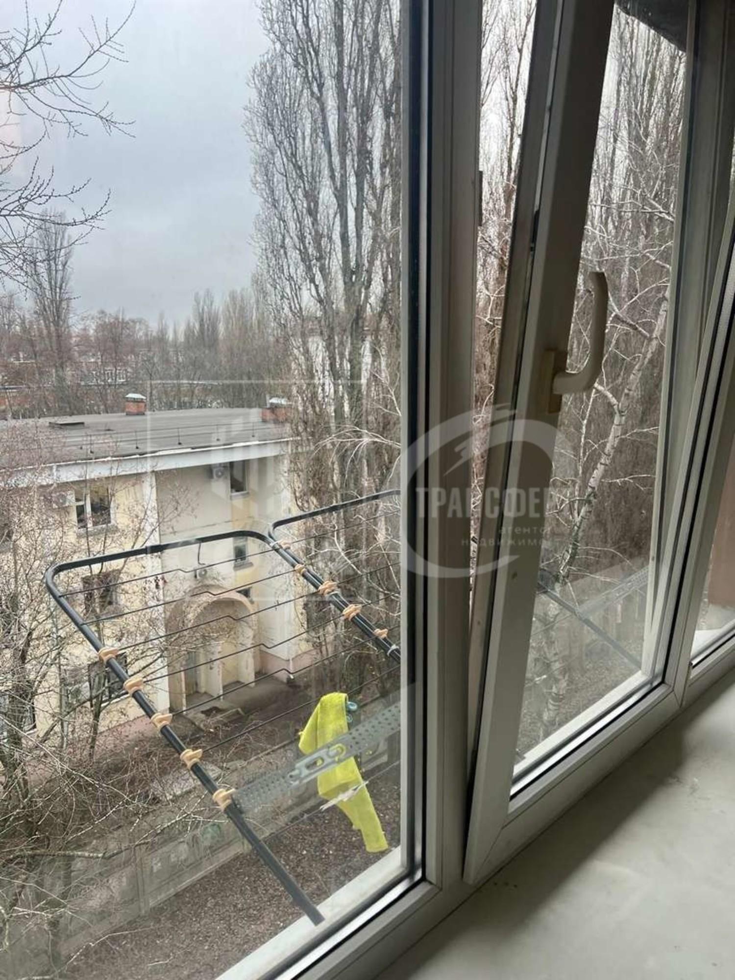 Купить комнату за 1 200 000 рублей на Космонавтов улица, 40