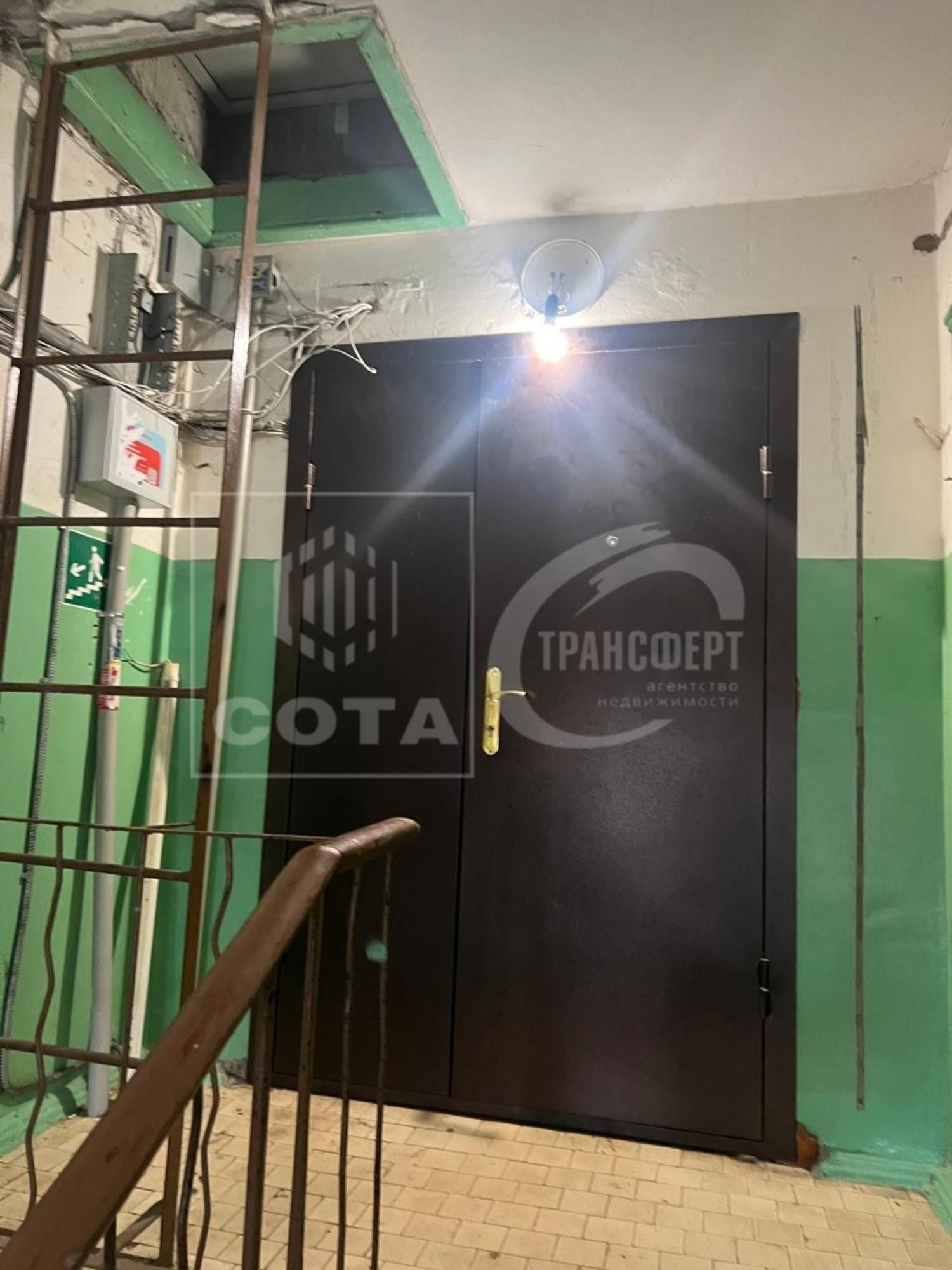 Купить комнату за 1 200 000 рублей на Космонавтов улица, 40