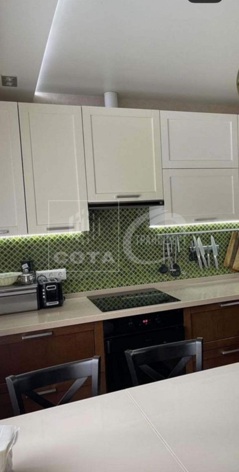 Купить квартиру за 15 700 000 рублей на Березовая Роща улица, 8кА