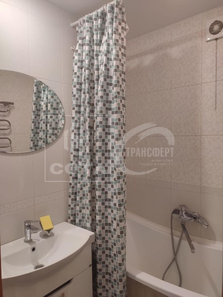 2-комн квартира 25 Января улица, 6